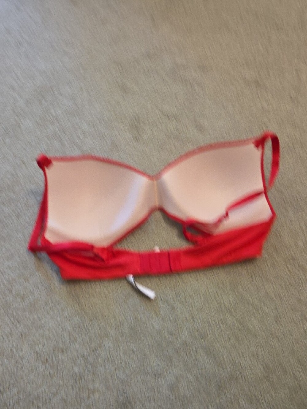 Victoria's Secret Hot Pink Smooth T-Shirt Bra - Picture 4 of 4